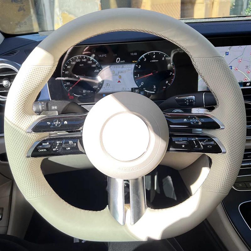 Sewing Gt - Handgestikte lederen stuurwielhoes voor Mercedes Benz