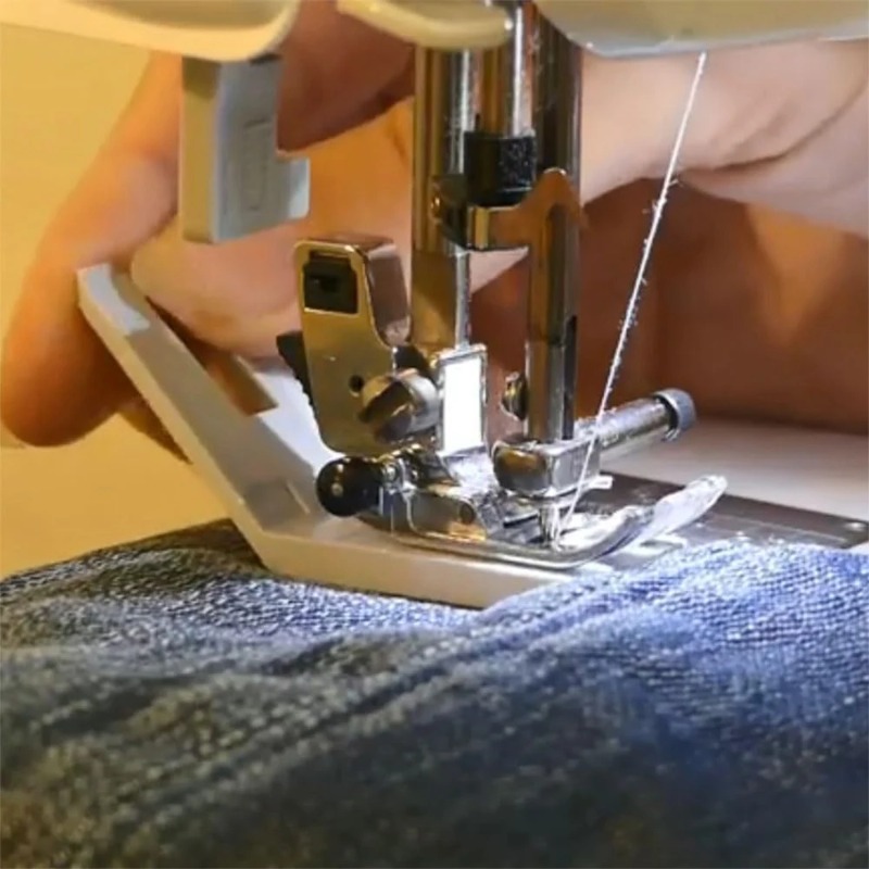 1PC Bulky Seam Jumper Presser  - Rolled Hem Foot recensie en prijs